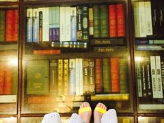 iphone_upload_pic-钟书阁(松江泰晤士小镇店)