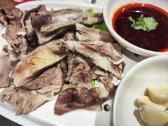 手切盐池羊肉片-杨氏青龙虾·羊蝎子(托乐嘉店)