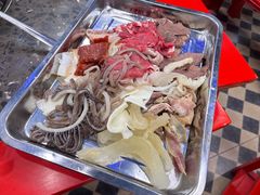 -金鼎雪山牦牛杂火锅(理县总店)