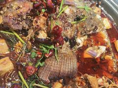 -严记小天府酸菜鱼(西四路店)