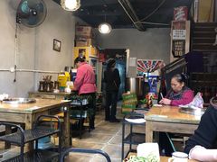 大堂-周幺妹重庆老火锅(银泰城总店)