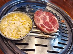 猪梅花肉-·缸桶屋·韩式牛肋条自助烤肉(西湖D11店)