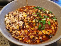 -肖肖酸萝卜鱼火锅(总店)