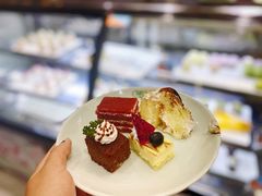 -绿岛港轩海鲜烤肉涮锅自助餐厅