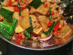 -东口码头·烧鸽子·鱼头泡饼·地方菜(金鹰悦城店)
