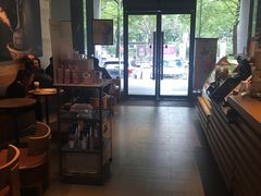 大堂-星巴克(中远两湾城店)
