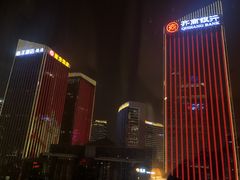 -西安绿地假日酒店