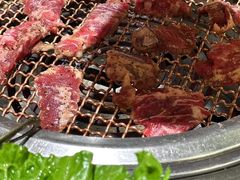 -韩烧牛中牛·甄选黑牛烤肉(黑金店)