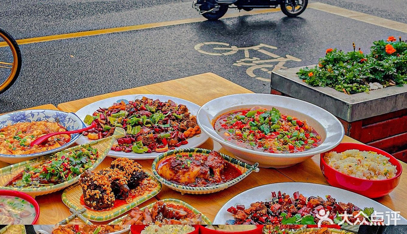 成都的朋友带我吃的几家店里我还是坠喜欢这两家了！