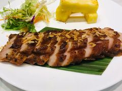 西贡炭烧烤猪颈肉配菠萝-美奈小馆·越南料理(中航城君尚购物中心店)