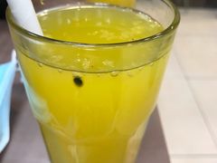-灵芝妹子海鲜米线(香炉礁山姆店)