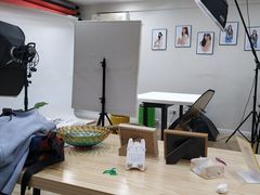 -花儿照相馆·最美证件照(红旗街万达店)