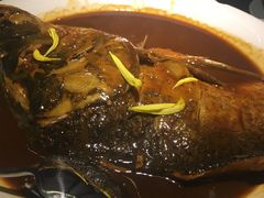-卢大鲜鱼头捞饭(美利广场店)