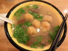 -龙咆汤包·手工现包小笼(拱北口岸店)