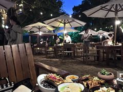 -三亚艾迪逊酒店·海滩烧烤 BARBACOA·现场乐队·浪漫晚餐·烧烤海鲜