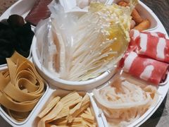 配菜-鸡遇虾煲干锅火锅(小寨金莎店)