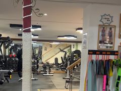 -悦耐私教健身馆(保利中心店)