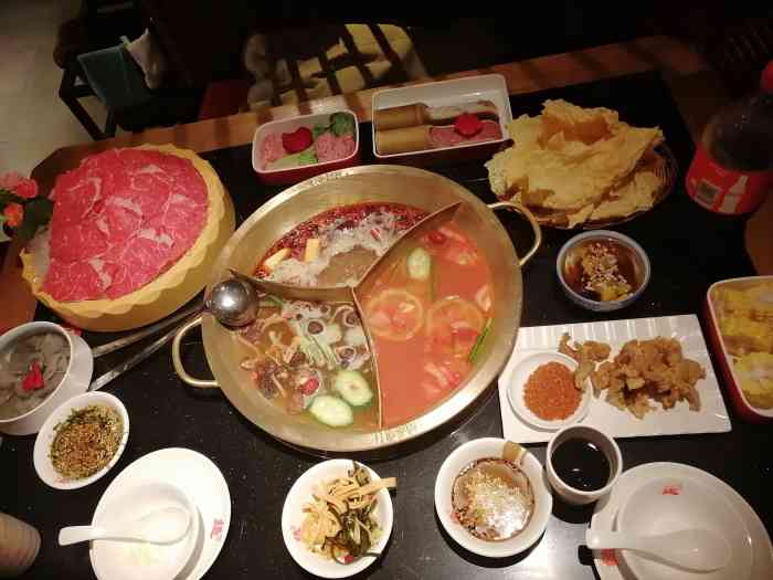 红运火锅小栈(东二环泰禾店)