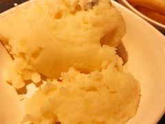 -韩聚屋韩国烤肉餐厅(新北万达店)