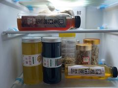 -六姑龟苓膏糖水卤水店