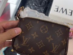 -万顺奢侈品黄金名表名包回收(青浦店)