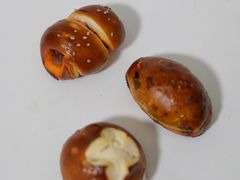 温州鱼饼碱水-WHEN PIGS FLY当猪飞