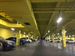 -欧尚超市苏州店停车场(金鸡湖路店)