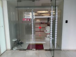 -咪咪比基尼脱毛专业店