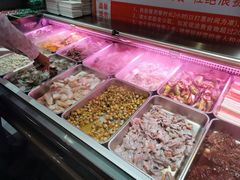 -名门潮牛·鲜牛肉海鲜火锅.烧烤自助餐厅(诚丰广场店)