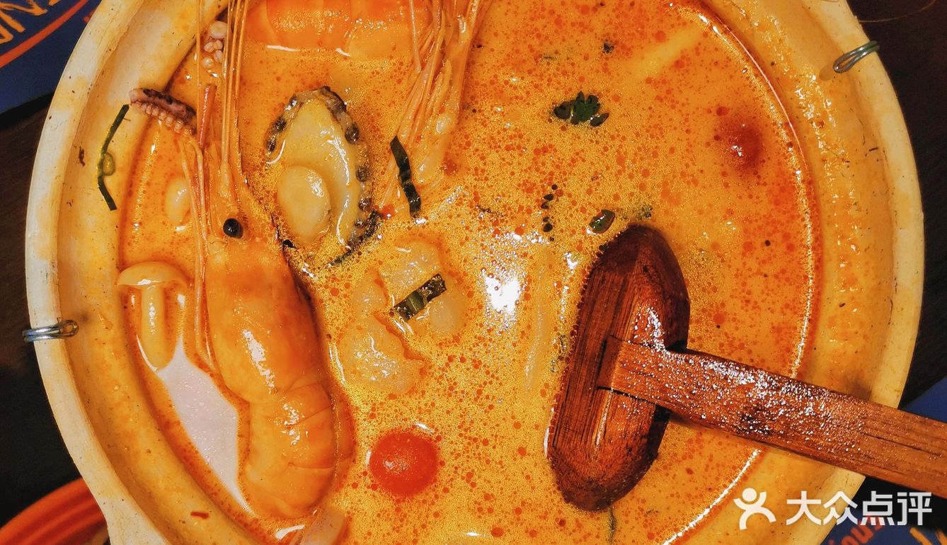 霸榜魔都美食榜十年的泰餐顶流— 泰妃殿来扬州啦