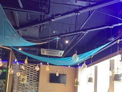 大堂-胖老汉椒麻鸡清真新疆菜(西御街店)