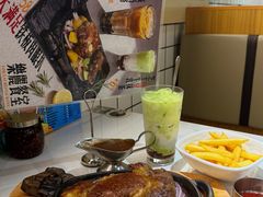 -樂麗餐室 · 本地茶餐廳(扬名广场店)