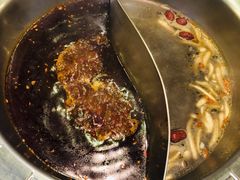 卜卜贝菌菇汤锅底-憨铁匠老火锅(龙岗万科里店)