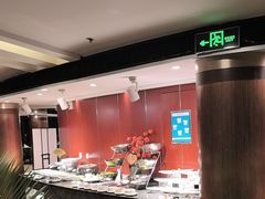 -汇泉王朝大饭店-旋转餐厅(南海路店)