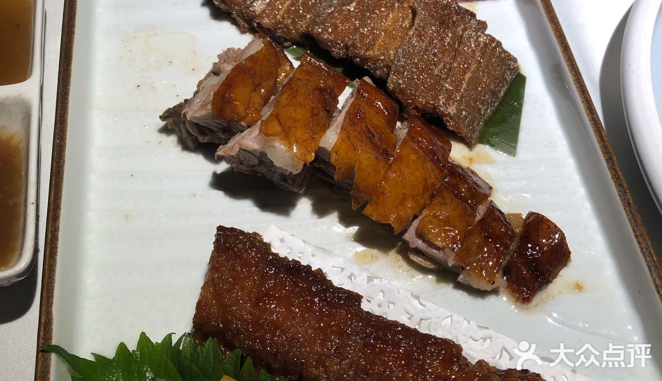 我老公直接点了一桌全肉宴,把我和外婆吃得脑壳好晕