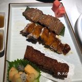 我老公直接点了一桌全肉宴,把我和外婆吃得脑壳好晕