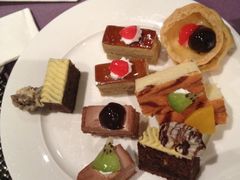 iphone_upload_pic-华强广场酒店-椰香高空自助餐厅