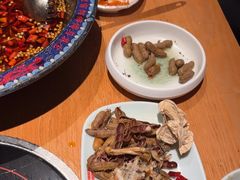 -何师傅美蛙鱼头(汉街店)