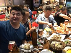 -蚝堡海鲜·威海菜·海肠捞饭·烧烤·亚洲吃蚝公司(幸福门店)