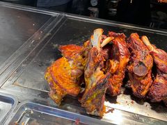 -艾力江和田馕坑烤肉店
