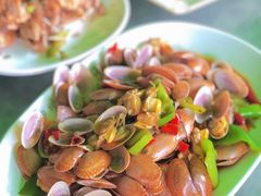 -四川小胡子海鲜(丁村万人海鲜广场店)