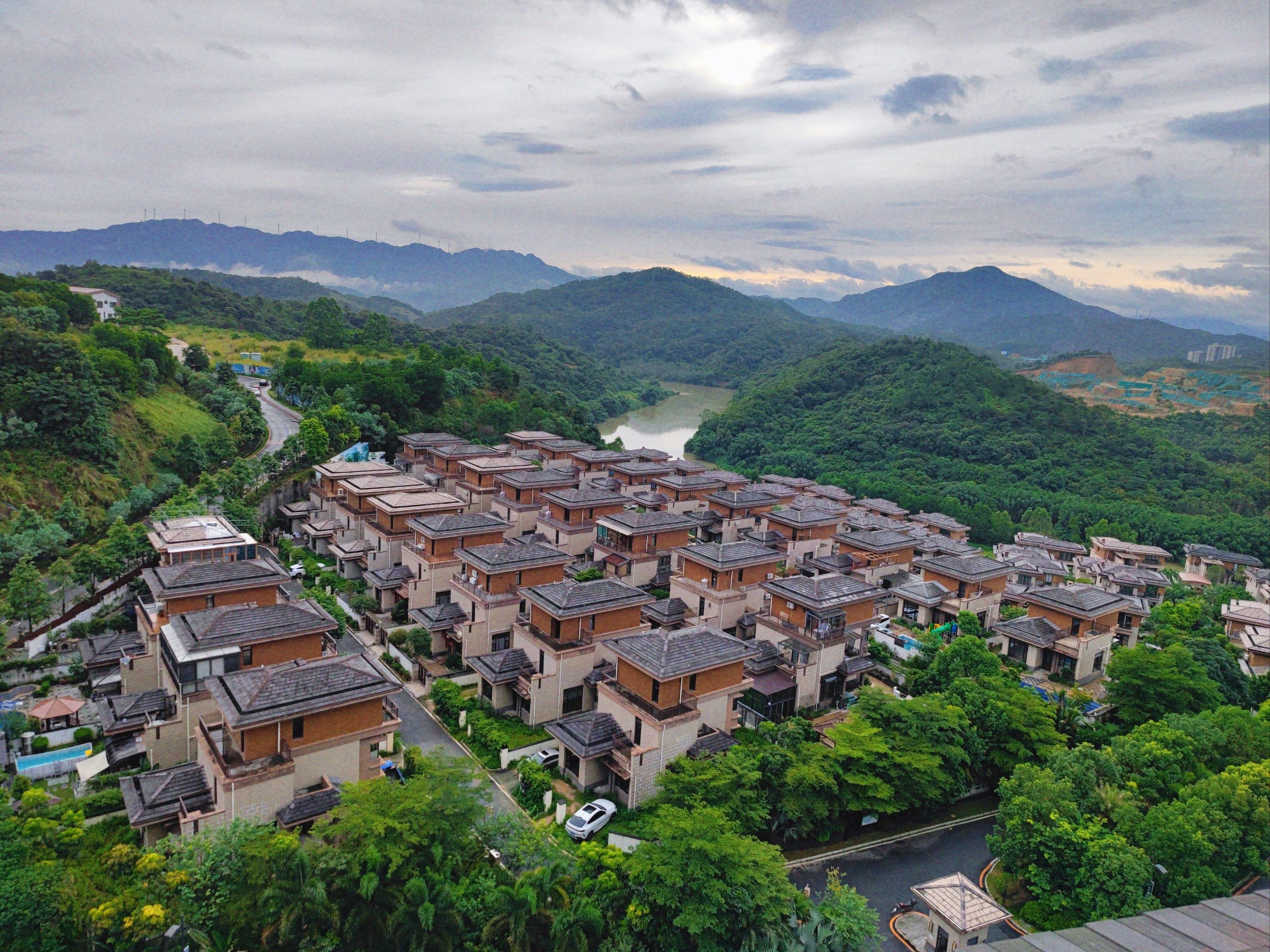 绵阳半山蓝湾生态园图片