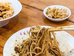 -华兴街自力面店