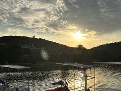 -上海佘山世茂艾美酒店