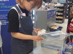 -迪卡侬(环球港店)