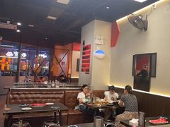 -许哥东北烧烤·铁丳烤串·宫后夹肉(繁花中心店)