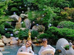 -七彩云南古滇温泉山庄