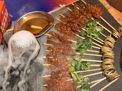 -何师烧烤Pro ·小龙虾·江湖川菜·精酿啤酒(太古里店)