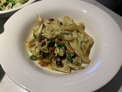 -费大厨辣椒炒肉(万家丽一店)