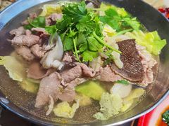 -半步颠小酒馆(繁花中心)